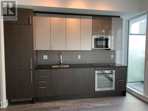 2907 - 403 Church Street, Toronto, ON - Indoor Photo Showing Kitchen With Upgraded Kitchen