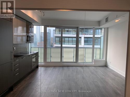 2907 - 403 Church Street, Toronto, ON - Indoor