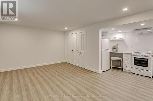 Lower - 93 Shadyside Avenue, Hamilton, ON - Indoor Photo Showing Other Room