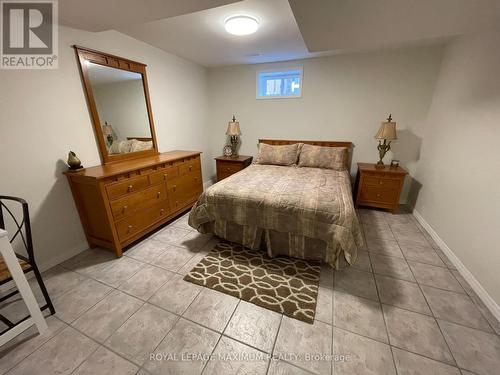 107 Blaine Court, Vaughan, ON - Indoor Photo Showing Bedroom