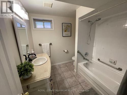 107 Blaine Court, Vaughan, ON - Indoor Photo Showing Bathroom