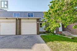 3 - 469 WOODVIEW ROAD  Burlington (Roseland), ON L7N 2Z9