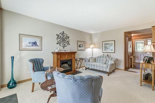 469 Woodview Road|Unit #3, Burlington, ON - Indoor Photo Showing Living Room With Fireplace