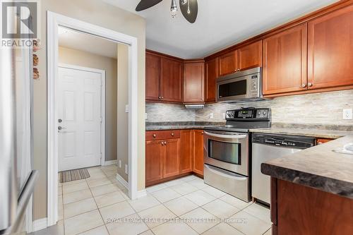 16 Geoffery Road, Norfolk (Port Dover), ON - Indoor Photo Showing Kitchen