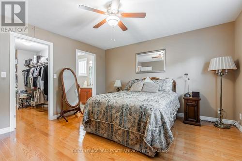 16 Geoffery Road, Norfolk (Port Dover), ON - Indoor Photo Showing Bedroom