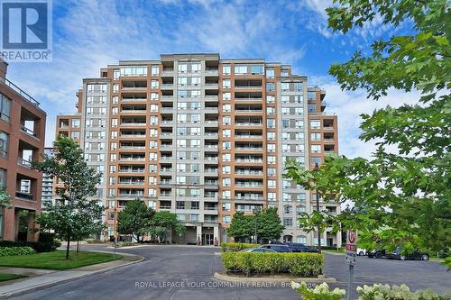 702 - 9 Northern Heights Drive, Richmond Hill (Langstaff), ON - Outdoor With Balcony With Facade