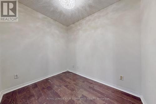 702 - 9 Northern Heights Drive, Richmond Hill (Langstaff), ON - Indoor Photo Showing Other Room