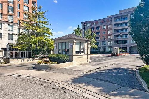 702 - 9 Northern Heights Drive, Richmond Hill, ON - Outdoor With Balcony With Facade