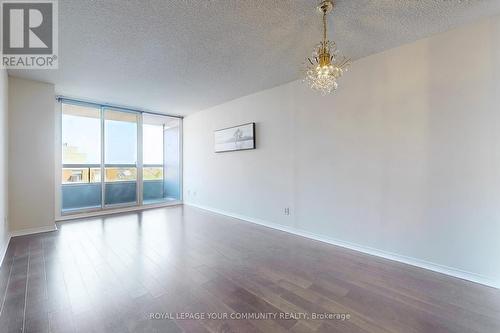 702 - 9 Northern Heights Drive, Richmond Hill (Langstaff), ON - Indoor Photo Showing Other Room