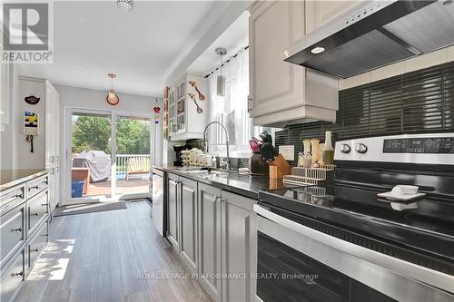 2455 Charbonneau Road, Champlain, ON - Indoor Photo Showing Kitchen With Upgraded Kitchen