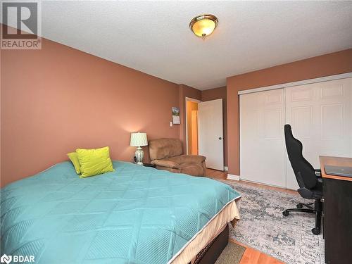 4550 Kettleby Court, Mississauga, ON - Indoor Photo Showing Bedroom