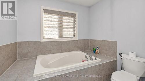 163 Iceland Poppy Trail, Brampton, ON - Indoor Photo Showing Bathroom