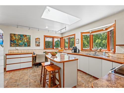 12698 Highway 3A, Boswell, BC - Indoor Photo Showing Kitchen With Double Sink