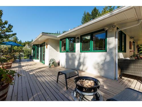 12698 Highway 3A, Boswell, BC - Outdoor With Deck Patio Veranda