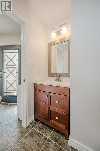 1251 Hedgestone Crescent, Oakville (Glen Abbey), ON - Indoor Photo Showing Bathroom