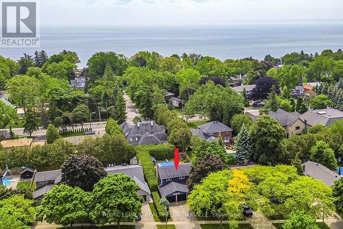 4504 Hawthorne Drive, Burlington (Shoreacres), ON - Outdoor With View