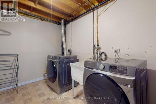 6696 Harlow Road, Mississauga (Meadowvale Village), ON - Indoor Photo Showing Laundry Room