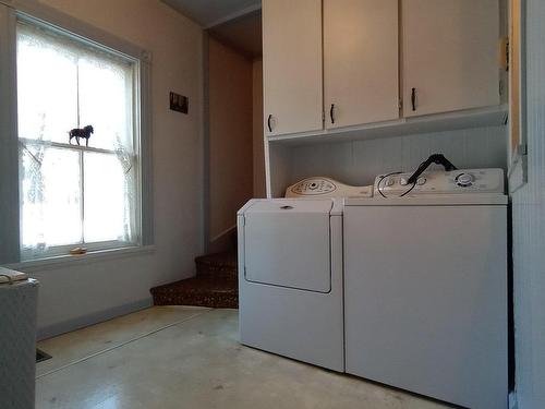 Laundry room - 252 4E Avenue, Saint-Paul-De-Montminy, QC - Indoor Photo Showing Laundry Room