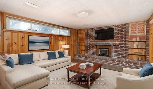 65 Lionel Heights Cres, Toronto, ON - Indoor Photo Showing Living Room With Fireplace