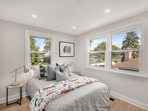 16 Mooregate Ave, Toronto, ON - Indoor Photo Showing Bedroom