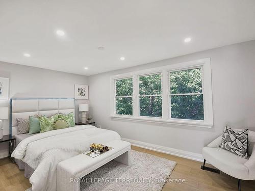 16 Mooregate Ave, Toronto, ON - Indoor Photo Showing Bedroom