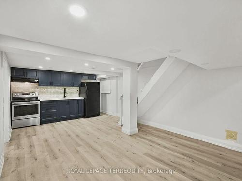 16 Mooregate Ave, Toronto, ON - Indoor Photo Showing Kitchen