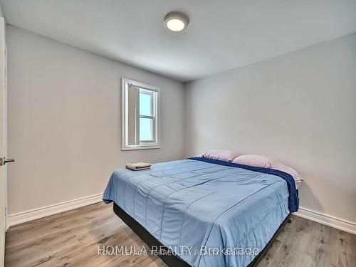 358 The Queensway  S, Georgina, ON - Indoor Photo Showing Bedroom