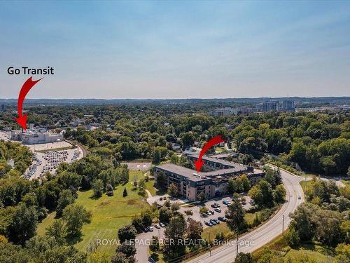 410-155 Main St N, Newmarket, ON - Outdoor With View