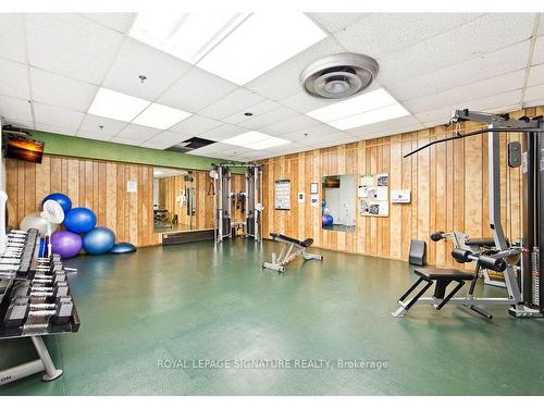 908-35 Ormskirk Ave, Toronto, ON - Indoor Photo Showing Gym Room