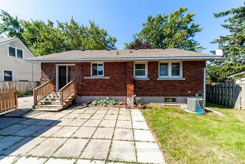 194 Loiuse St, Stratford, ON - Outdoor With Exterior