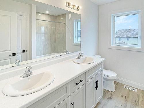 227 Schmidt Dr, Wellington North, ON - Indoor Photo Showing Bathroom