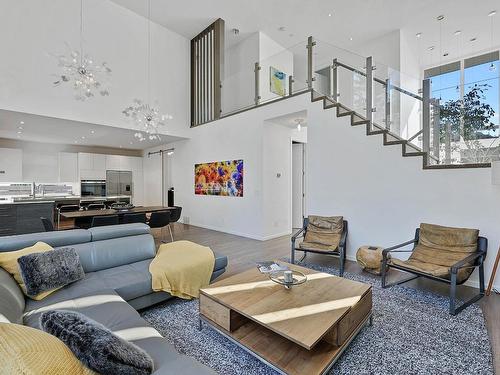 1254 Rockcress Drive, Kamloops, BC - Indoor Photo Showing Living Room