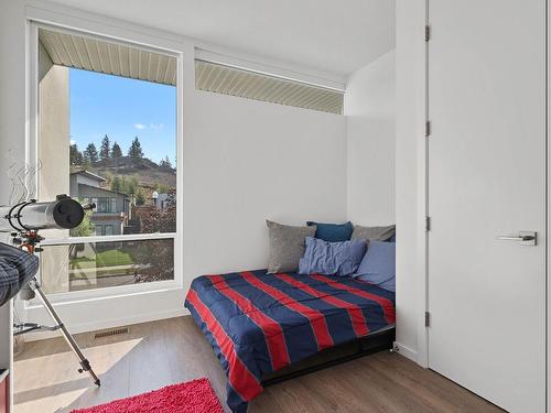 1254 Rockcress Drive, Kamloops, BC - Indoor Photo Showing Bedroom