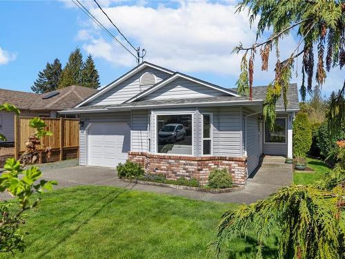 177 Sixth Ave West, Qualicum Beach, BC 