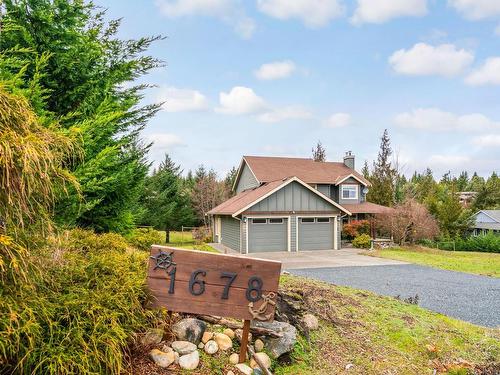 1678 Meadowood Way, Qualicum Beach, BC 