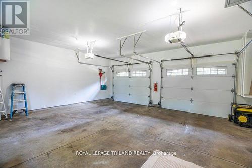 1514 Longwoods Road, Southwest Middlesex (Wardsville), ON - Indoor Photo Showing Garage