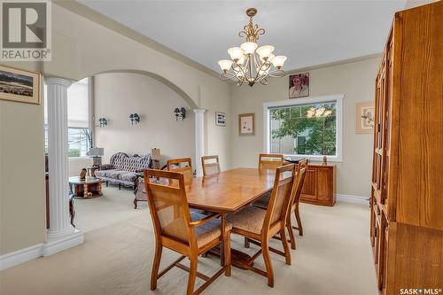 621 Brookhurst Court, Saskatoon, SK - Indoor Photo Showing Dining Room