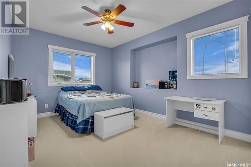 621 Brookhurst Court, Saskatoon, SK - Indoor Photo Showing Bedroom