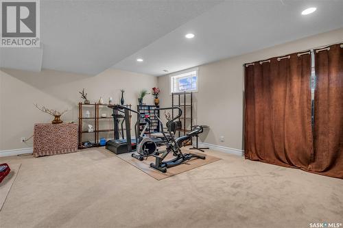 621 Brookhurst Court, Saskatoon, SK - Indoor Photo Showing Gym Room