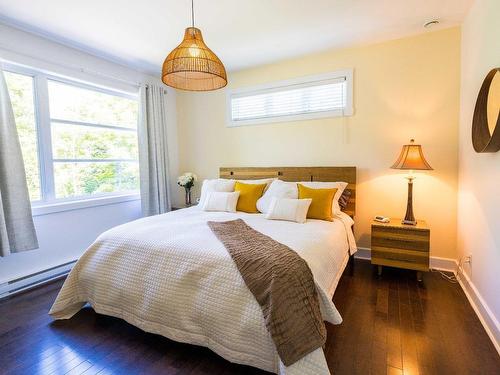 Master bedroom - 123 Ch. Paquin, Sainte-Anne-Des-Lacs, QC - Indoor Photo Showing Bedroom