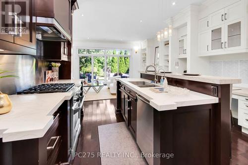 294 Roselawn Avenue, Toronto (Lawrence Park South), ON - Indoor Photo Showing Kitchen With Upgraded Kitchen