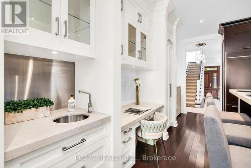 294 Roselawn Avenue, Toronto (Lawrence Park South), ON - Indoor Photo Showing Kitchen With Upgraded Kitchen