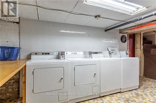 55 Willow Street, Brant, ON - Indoor Photo Showing Laundry Room