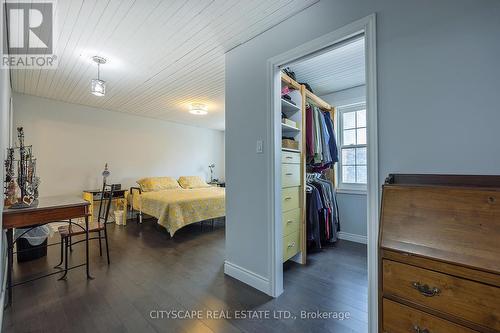 616 Grenfell Drive, London, ON - Indoor Photo Showing Bedroom