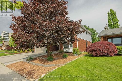 616 Grenfell Drive, London, ON - Outdoor