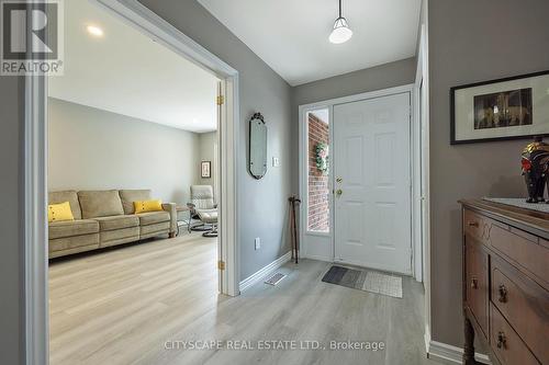 616 Grenfell Drive, London, ON - Indoor Photo Showing Other Room