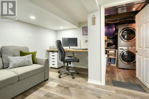 61 Russell Avenue, St. Catharines, ON - Indoor Photo Showing Laundry Room