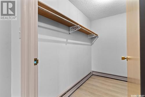 1107 311 6Th Avenue N, Saskatoon, SK - Indoor With Storage