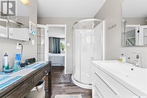 Veillard/Sargent Acreage Rm Moose Jaw 161, Moose Jaw Rm No. 161, SK - Indoor Photo Showing Bathroom