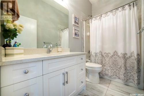 766 Labine Court, Saskatoon, SK - Indoor Photo Showing Bathroom